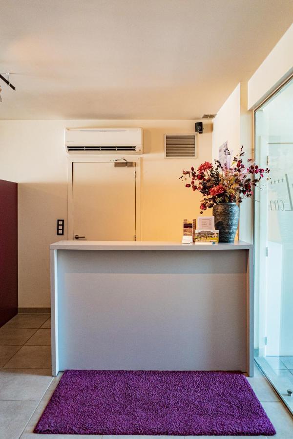 Abalona Hotel & Apartments Dendermonde Luaran gambar