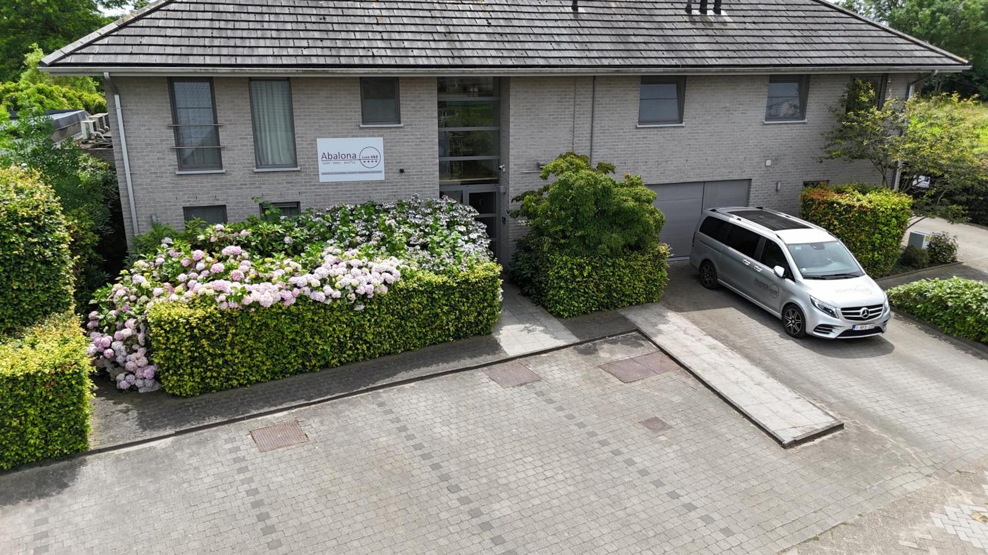 Abalona Hotel & Apartments Dendermonde Luaran gambar